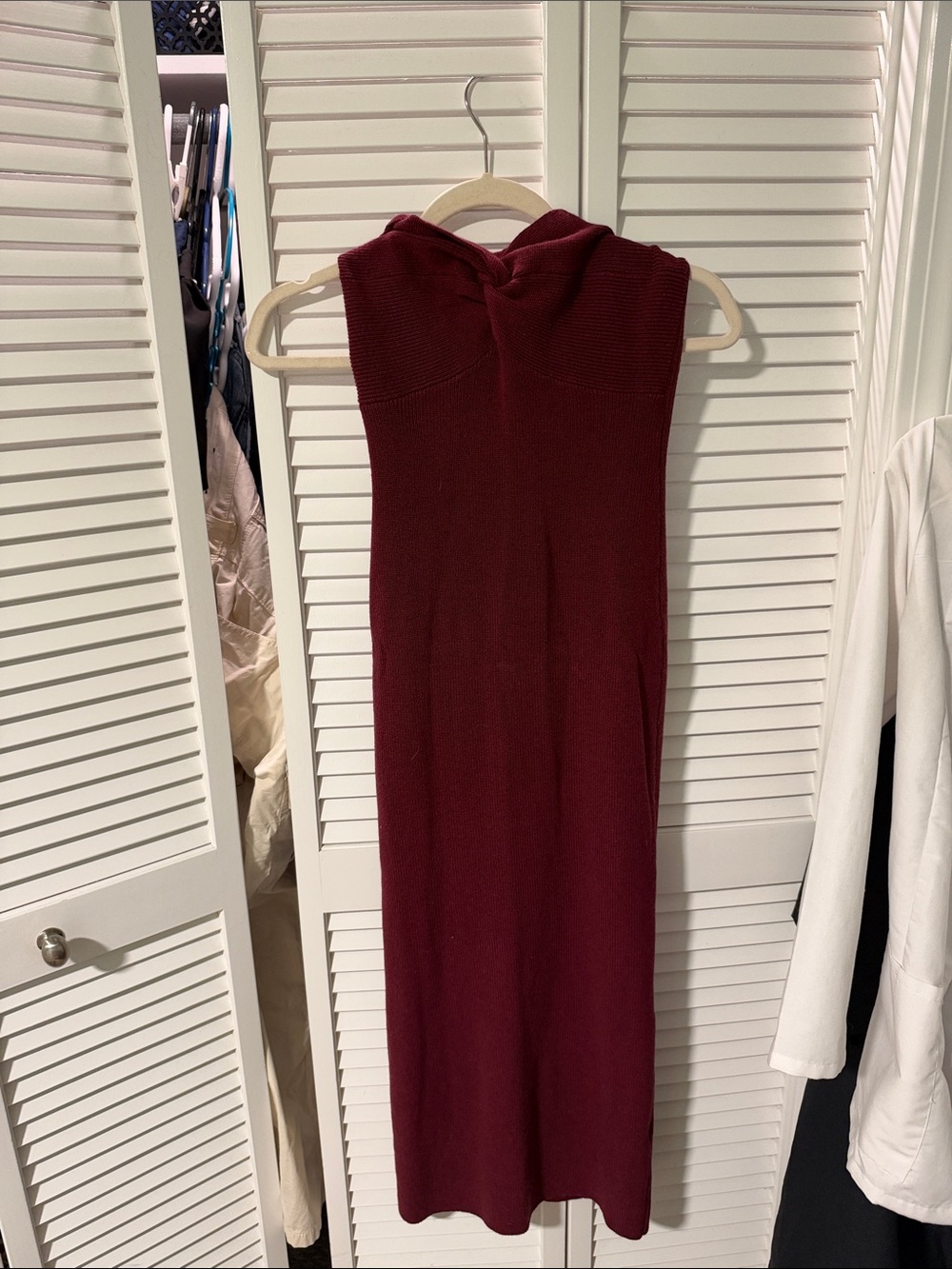 Sleeveless Knit Maxi Dress - Burgundy